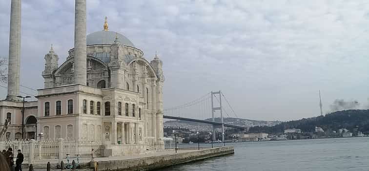 Photo 1 Dolmabahce Palace and Two Continents Tour