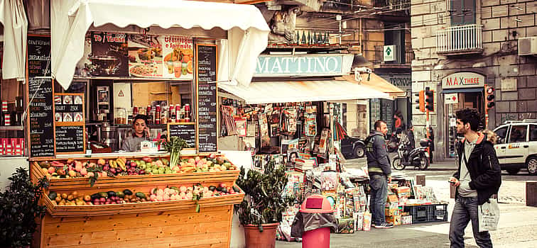 Фото 1 Частная пешеходная экскурсия по Неаполю с дегустацией блюд