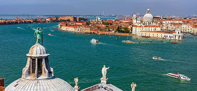 Фото 1 Экскурсия по крышам Венеции с дегустацией просекко