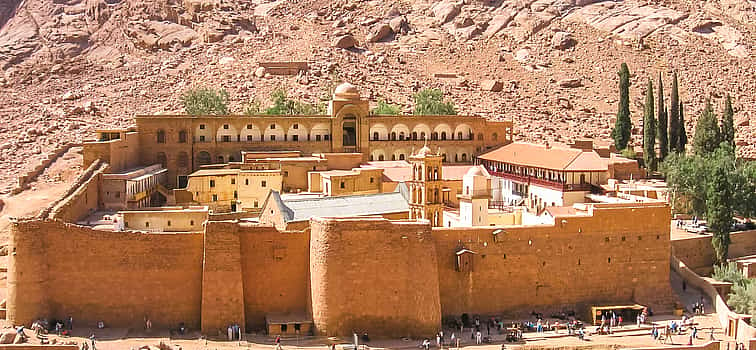 Foto 1 Monte Sinaí y Monasterio de Santa Catalina desde Sharm El Sheij