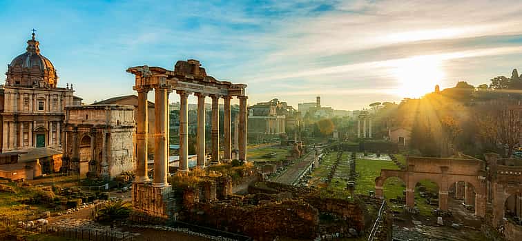 Foto 1 Semiprivate Tour und Skip the Line: Kolosseum und das antike Rom