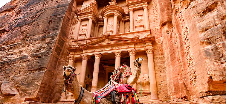 Foto 1 Excursión privada en camello por el Barco del Desierto