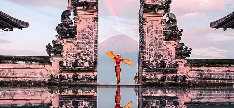 Photo 1 Bali: Lempuyang Heaven Gate Tour
