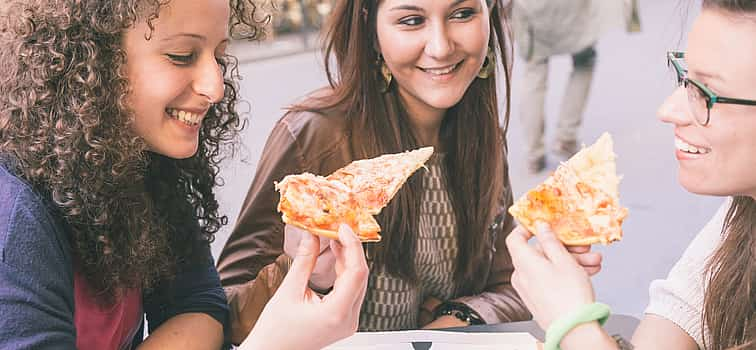 Foto 1 Comida callejera y visita turística del barrio de Monti en Roma