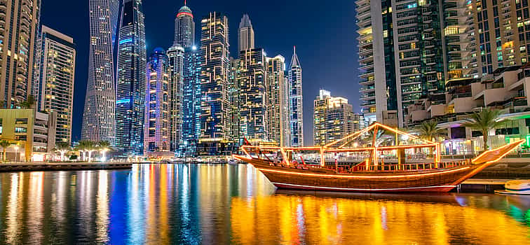 Фото 1 Обеденный круиз на доу по Дубайскому заливу