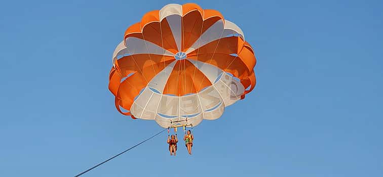Photo 1 Parasailing 20 minutes