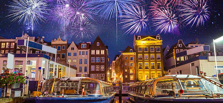 Foto 1 Fiesta de Año Nuevo Ámsterdam 2022-2023 en HUSH Nightclub
