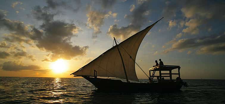 Foto 1 Dhow Boat Sunset Cruise in Sansibar