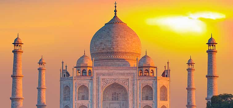 Foto 1 Die Schlange überspringen: Taj Mahal Sonnenaufgangstour von Delhi aus