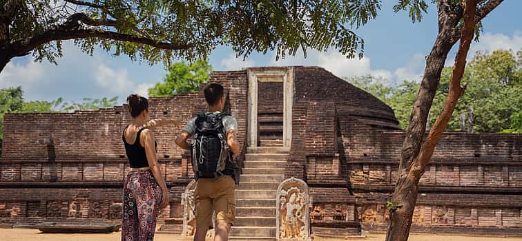 Foto 1 Für Paare: Erkunden Sie die Ruinen von Polonnaruwa von Kandy aus